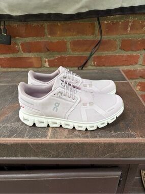 ON Cloud 6 Womens 9 Running Shoes in Orchid / Fade